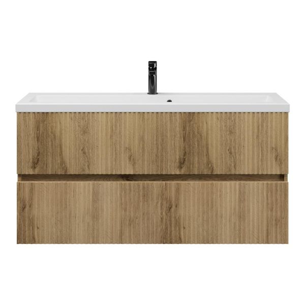 Texel Zierikzee/Dishoek ondiep badmeubel 120x36 2 softclose laden met ribbel - latjes structuur warm eiken greeploos keramische wastafel mat wit met 1 kraangat